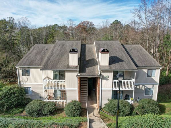 Creekside Apartments | 1227 10th Street Blvd NW, Hickory, NC