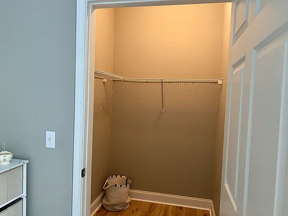 5th image of 60 Fenwick Hall Aly APT 711