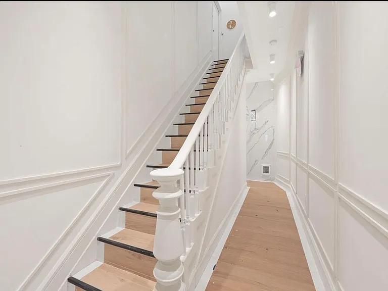 282 Baldwin Ave #2R — Photo 10