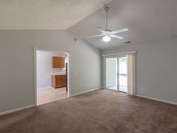 3rd image of 50 Stoney Creek Ln
