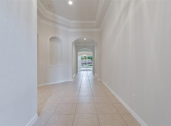 3rd image of 442 Black Diamond Ct