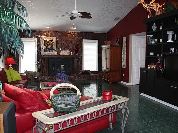 5th image of 22617 Southshore Dr