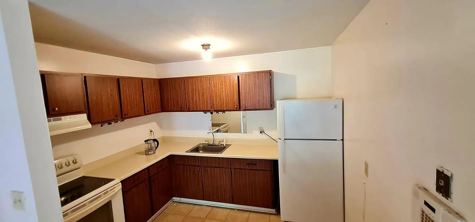 2 bed, 899 sqft, $1,800 — Photo 3