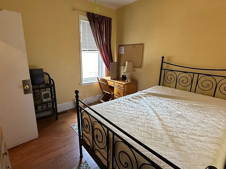 41 Gladstone Ave — Photo 12