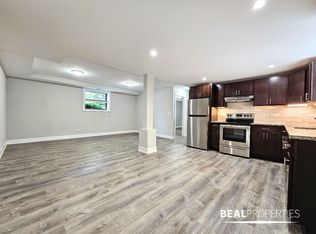 916 Crain St #916, Evanston, IL