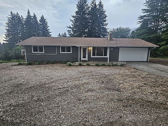 3rd image of 7028 SE Hogan Rd
