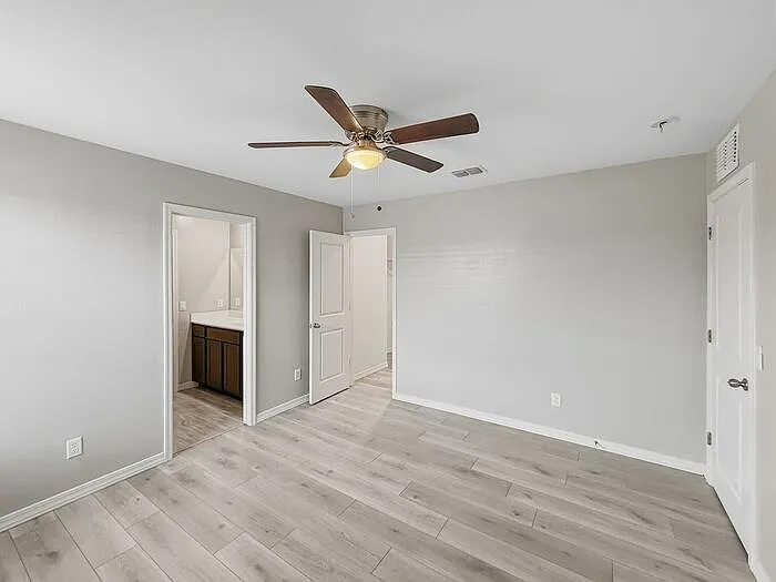 19575 W Annika Dr — Photo 33