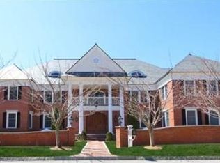 2 Woolsack Dr, Westford, MA 01886