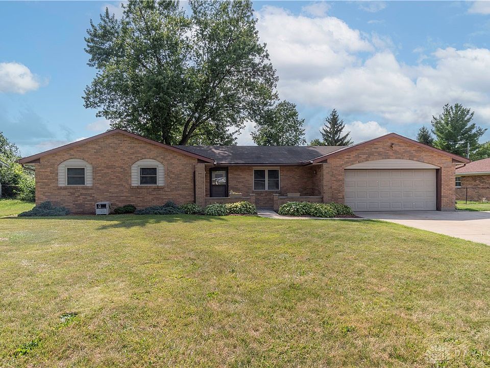 1st image of 3640 Heathwood Dr