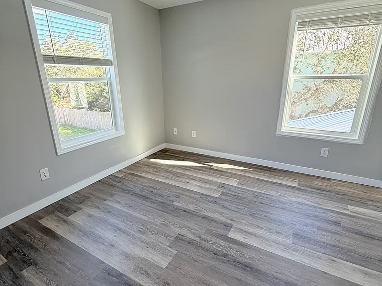 123 Seabreeze Cir — Photo 30