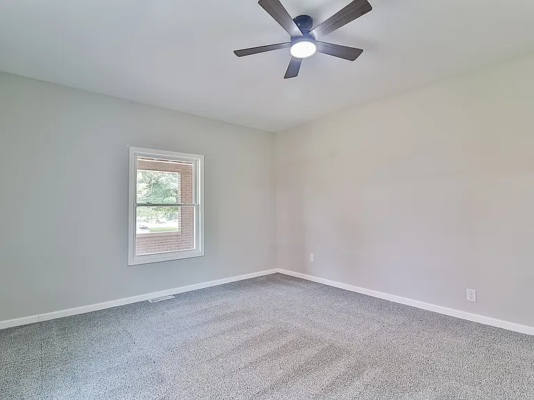1430 Lakewood Ave #1 — Photo 24