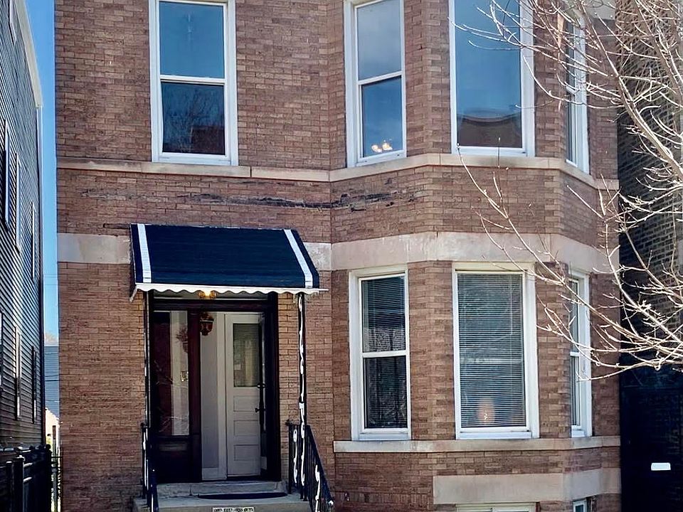 1st image of 2819 N Rockwell St #G