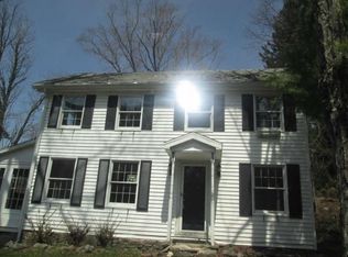 136 River Rd, Thornhurst, PA 18424