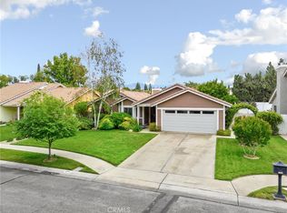1214 Country Pl, Redlands, CA 92374