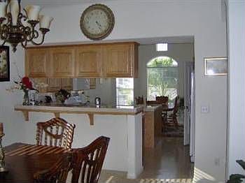2nd image of 1055 E Oakmont Ave