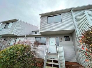 808 Cypress Rd UNIT 808, Newington, CT 06111