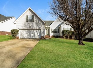 225 Delaine Woods Dr, Irmo, SC 29063