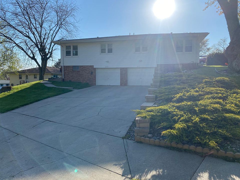 1st image of 8102 Sarpy Ave