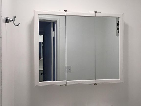 5th image of 11655 Gorham Ave #9