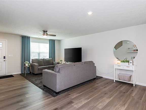 5th image of 5966 Warm Springs Dr
