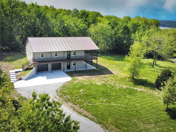 30863 Forthview Ln, Edwards, MO 65326