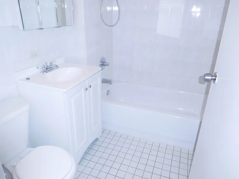 3208 Union St #6BA — Photo 7