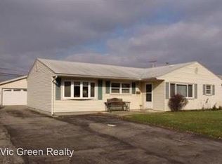 1213 Ironwood Dr, Fairborn, OH 45324