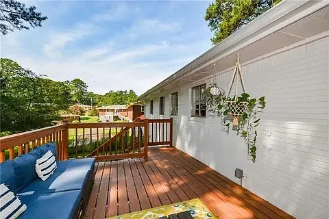 Vanguard Cir SW — Photo 25