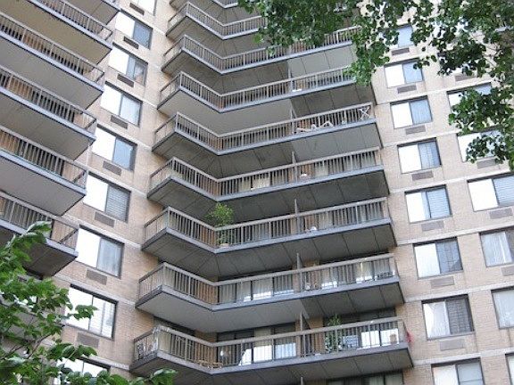 3rd image of 13835 Elder Ave APT 10A