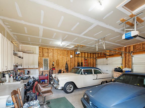 5th image of 5785 Layton Rd