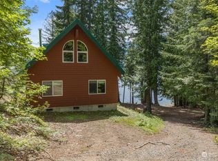 261 Kachess Ln, Easton, WA 98925