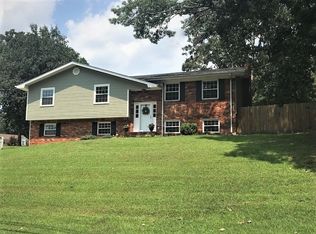 203 Rolling Ridge Dr, Chattanooga, TN 37421