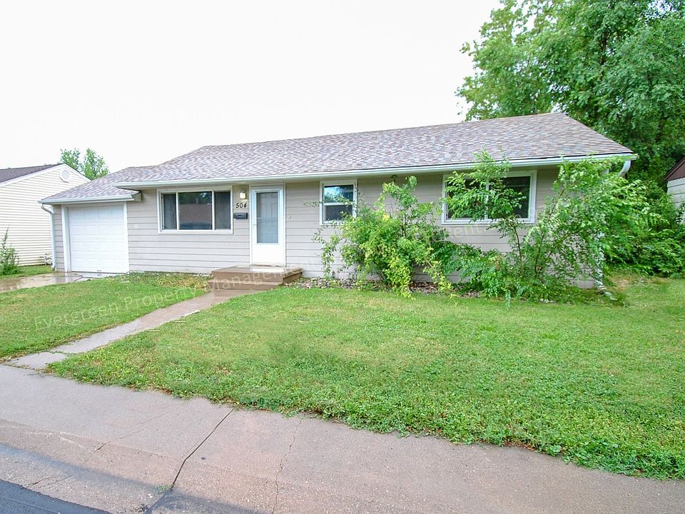 1st image of 504 Hanna St