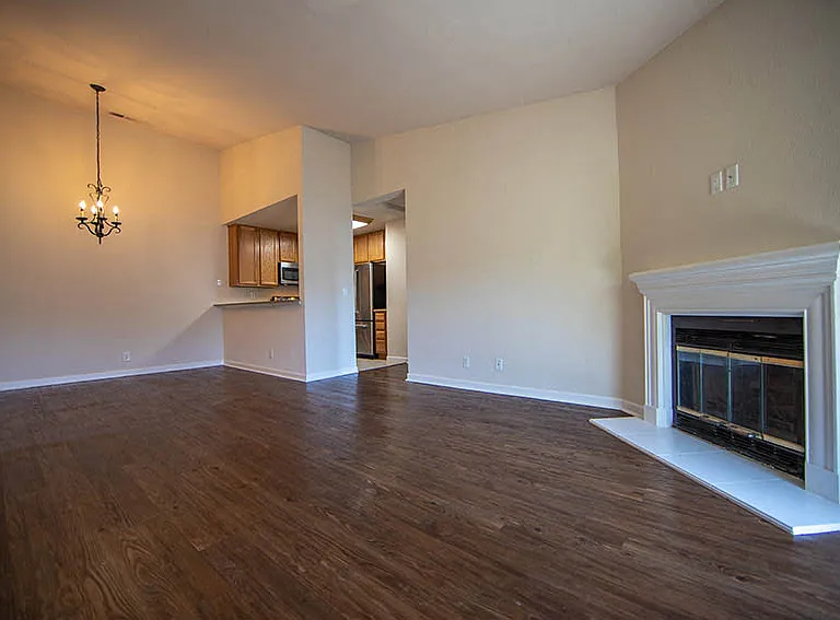 Laurel Grove — Photo 43