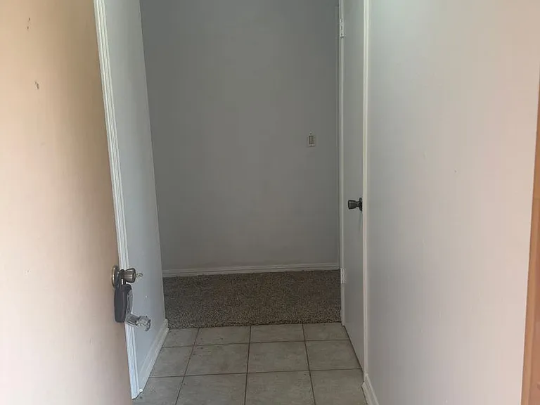 315 Willow Pl — Photo 12