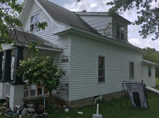 1429 Ellsworth St, Cross Timbers, MO 65634