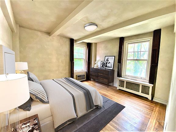 2nd image of 140 E 81st St APT 5F