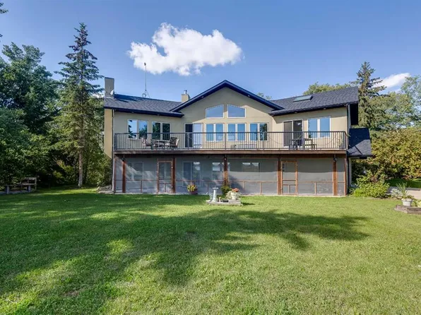 602 NW Pheasant Close, Camrose County, AB T0B 0H0