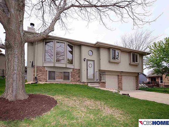 2nd image of 5560 N 130th St