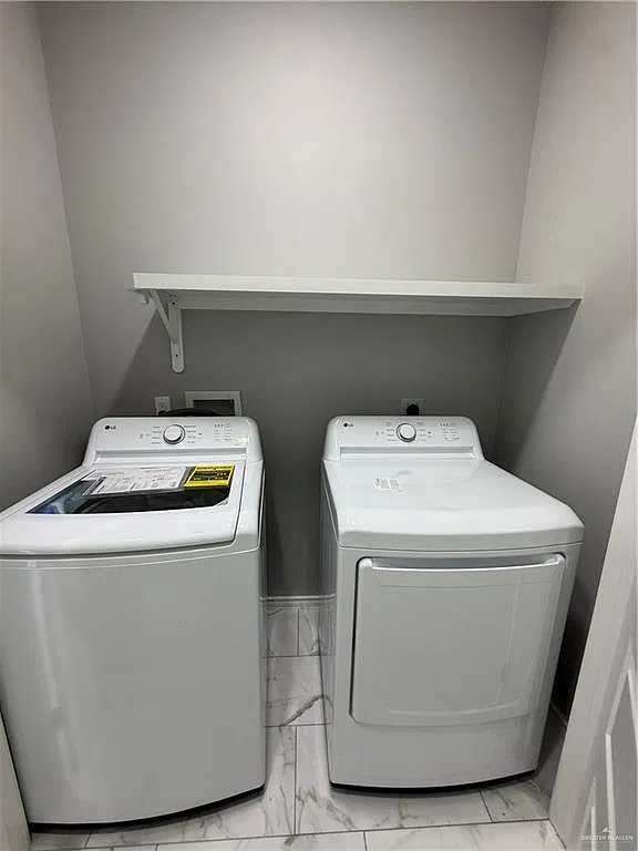 3 bed, 2.0 bath, 1050 sqft, $1,350 — Photo 4