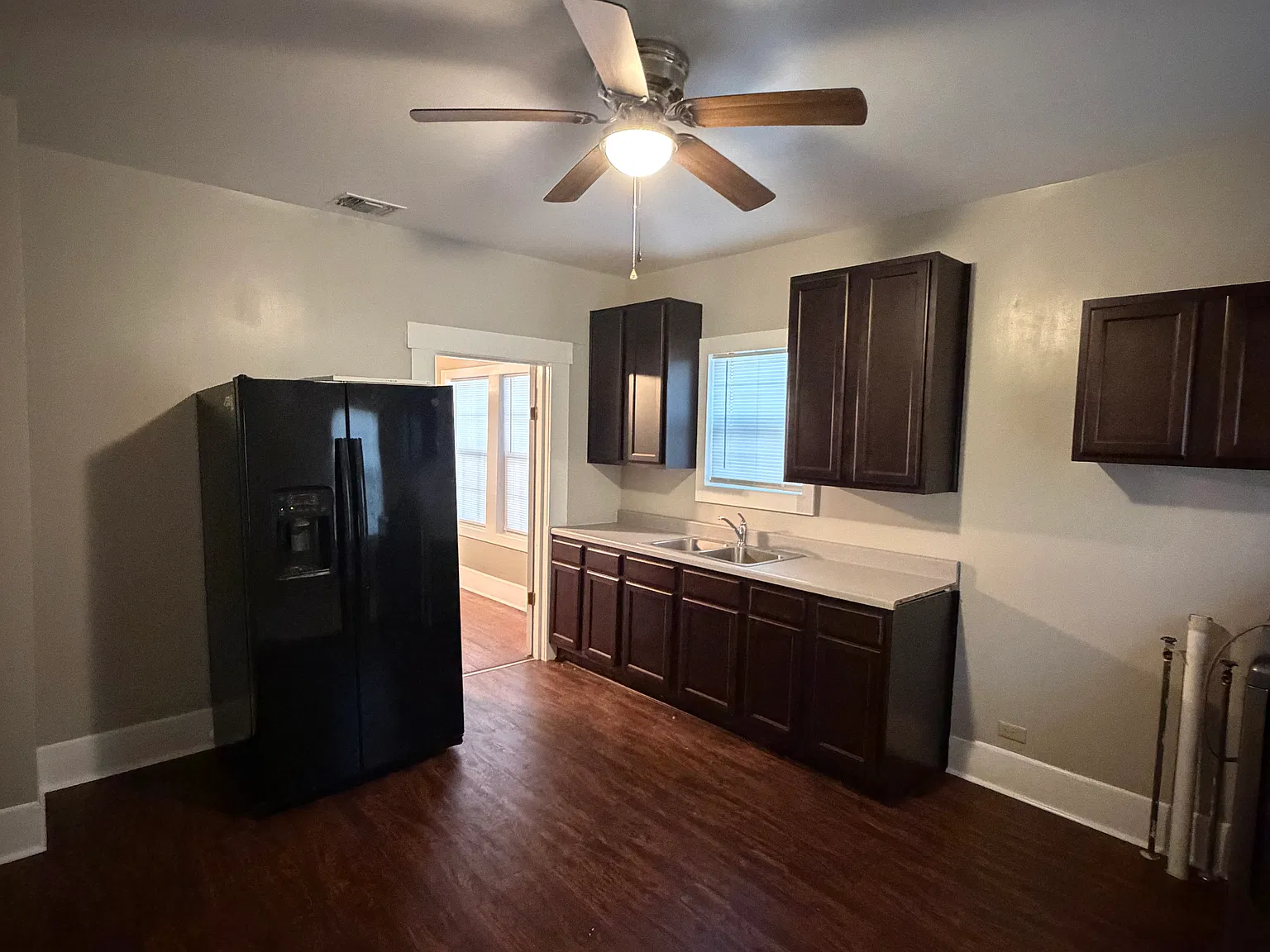 2 bed, 1100 sqft, $1,550 — Photo 1