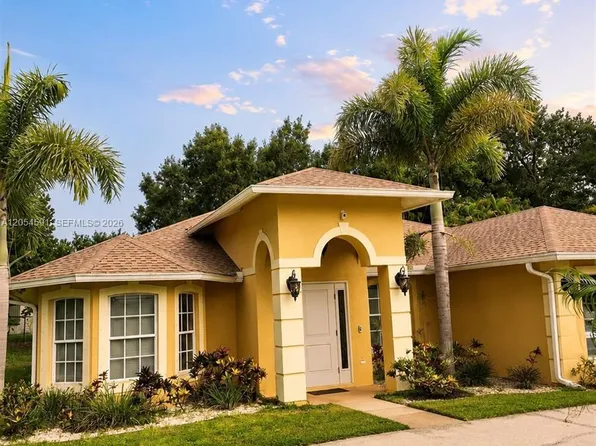 4856 Archie Ln, Fort Myers, FL 33905