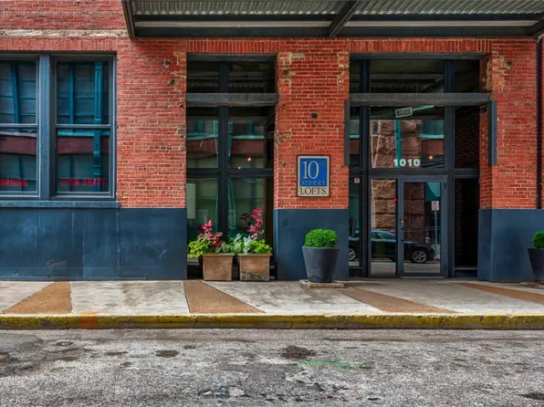 1010 Saint Charles St APT 504, Saint Louis, MO 63101