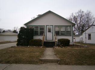 1528 Purvis Ave, Janesville, WI 53548