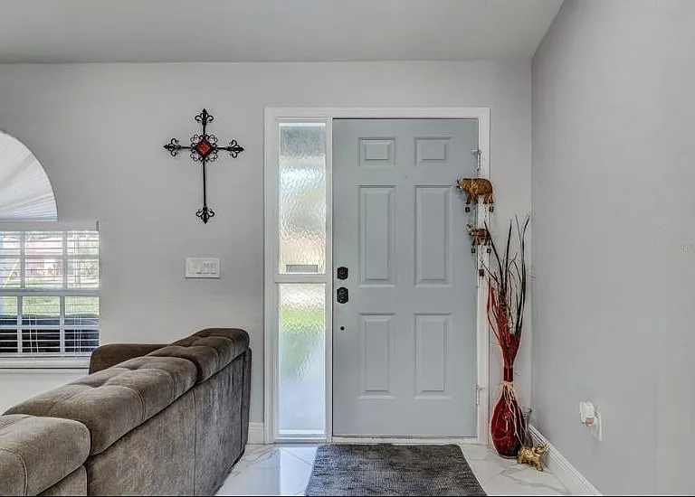 5452 Ashland Dr — Photo 15