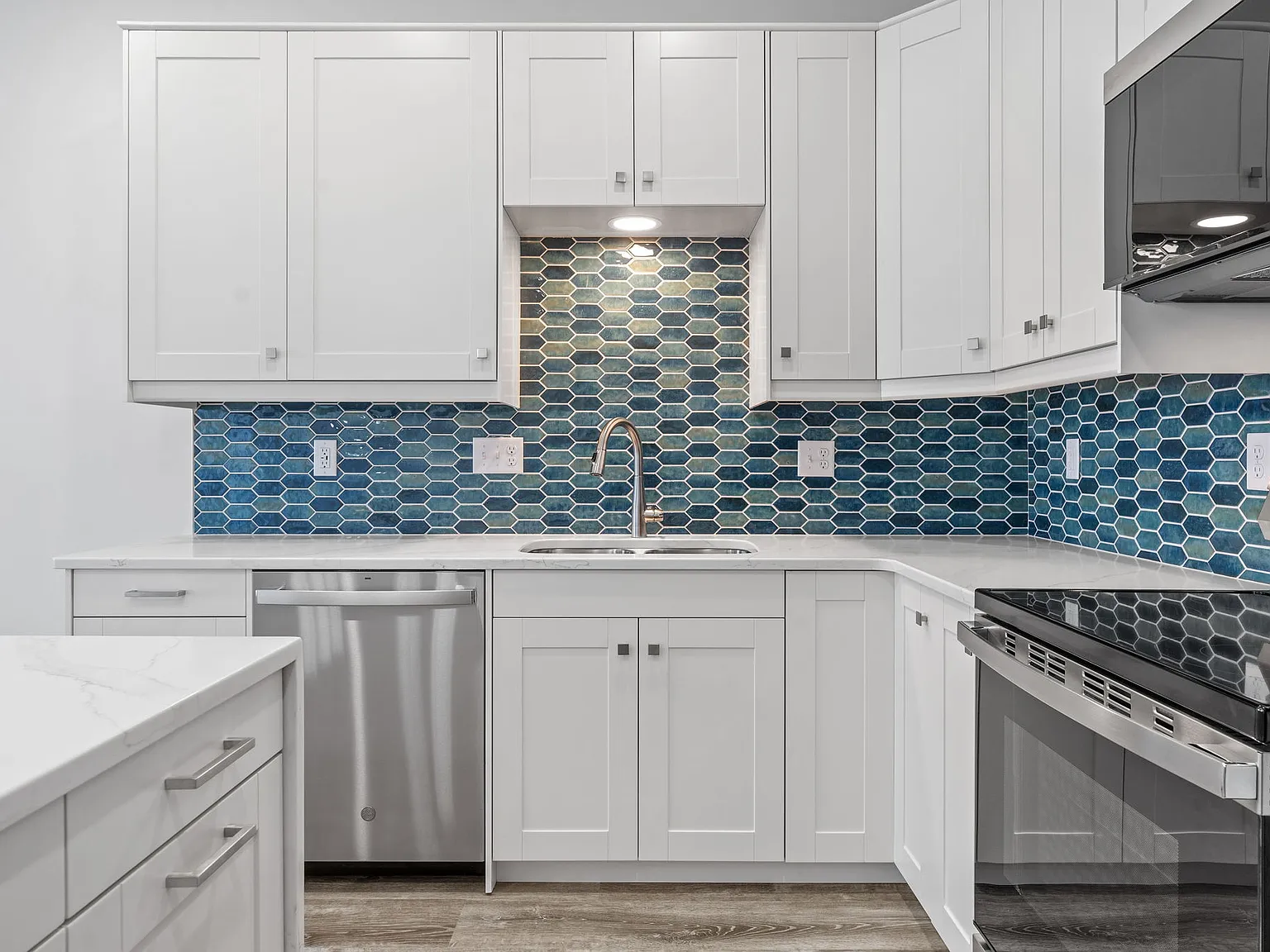 3 bed, 2.5 bath, 1344 sqft, $2,195 — Photo 1