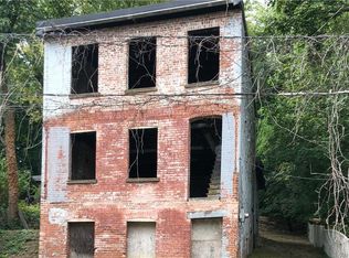 11 Coffey Ave, New Windsor, NY