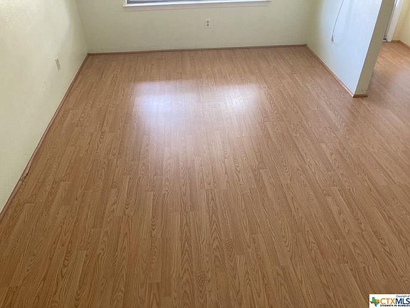 5th image of 1612 Velma Ave