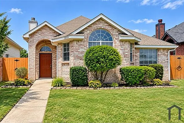 2213 Baretta Dr