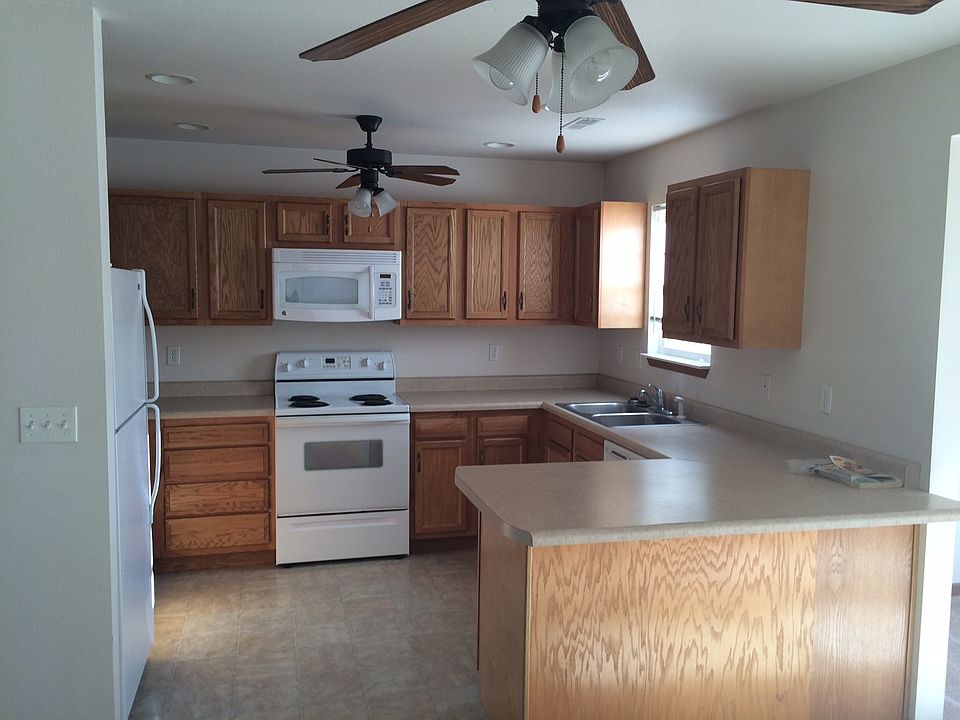 2nd image of 16780B Huntington